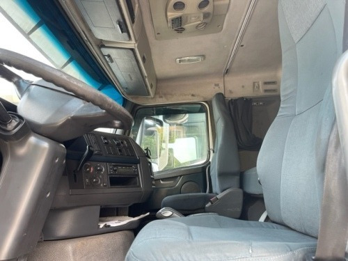 Imagem 7 de 12 de Volvo Fh 540 6x4 Bug Leve Shift Ano 2013/2014 Unico Dono.