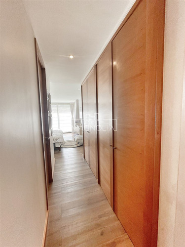Casa En Venta De 5 Dorm. Mas Servicio En Chamisero