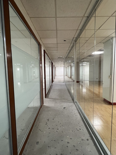 Renta Oficina, 829m2, Polanco Chapultepec Morales, Semiacondicionada