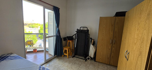 Excelente Departamento 3 Ambientes Con Balcón Y Cochera En Castelli Al 6400, Carapachay
