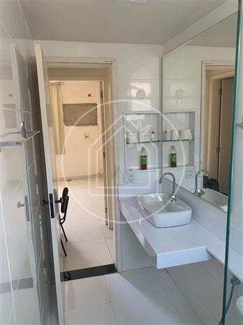 Imagem 10 de 16 de Apartamento - Ref: 878719