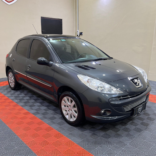 Peugeot 207 1.6 Feline 106cv