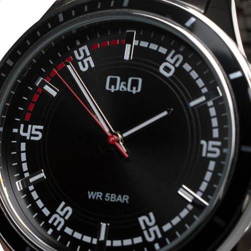 Reloj Q&q Hombre Plata Analógico Q09a001py Color de la correa Plateado Color del bisel Negro Color del fondo Negro