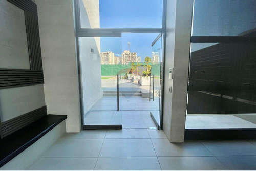 Estudio Nuevo Con Amplio Balcón En Ñuñoa, Piso 4