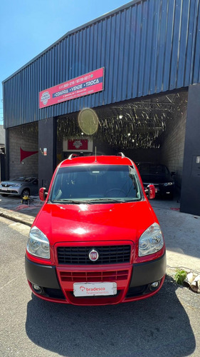 Imagem 2 de 6 de Doblo Essence 1.8 Flex 16v 5p