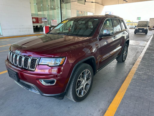 Jeep Grand Cherokee 3.6 Limited Lujo 4x2 Mt