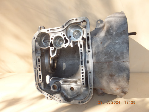 Carcaça Principal Câmbio Automático A518 Cherokee 5.2 V8 94 (Usado)