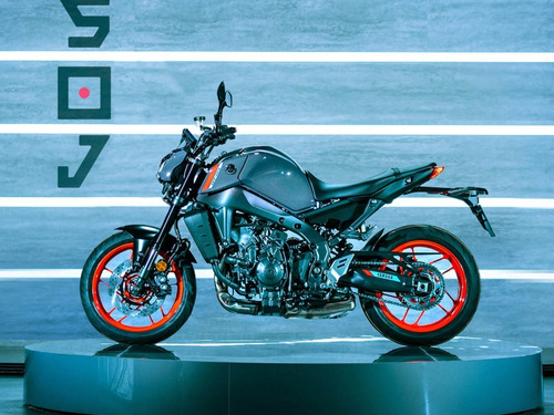 Imagen 10 de 20 de Moto Yamaha Mt 09 Abs Naked 0km Modelo 2022 Patronelli