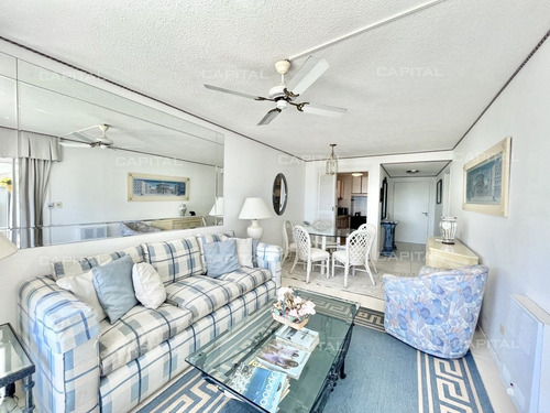 Imagen 8 de 25 de Apartamento En Playa Mansa Lincoln Center - Punta Del Este Mansa