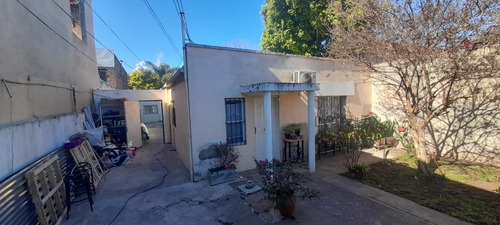 Casa Multifamiliar En Buena Ubicacion En Chilavert
