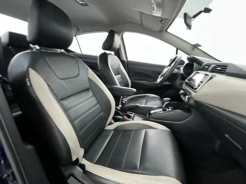 Nissan Versa EXCLUSIVE 1.6 AUT