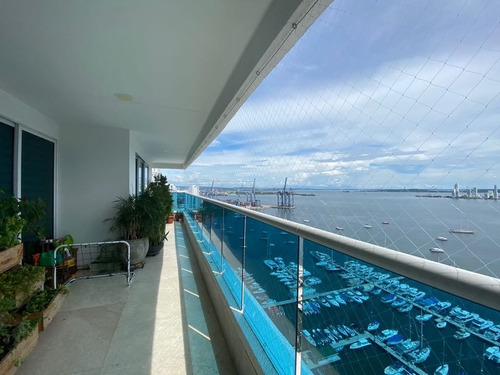 Imagen 10 de 14 de Venta Apartamento Frente A La Bahía 3 Alcobas Edificio Bellamare Manga