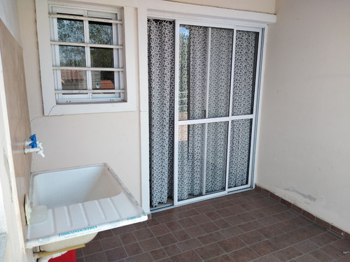 Imagen 9 de 11 de Vendo Departamento Al Frente 3 Ambientes Con Lugar Para Auto