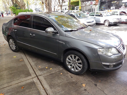 Imagen 3 de 15 de Volkswagen Passat 2.0 Tdi Caja Manual De 6 Velocidades