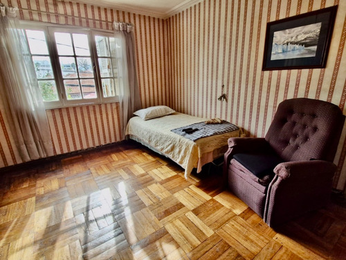 Estilosa Casa En Manuel Montt Con Sta, Isabel (rebajada)