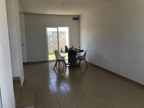 Imagen 2 de 12 de Casa Sola En Venta Quintas Milo