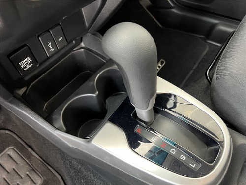 Imagem 8 de 11 de Fit 1.5 Lx 16v Flex 4p Automático