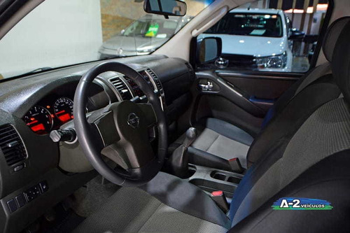 Imagem 12 de 13 de Nissan Frontier Sv Attack Cd 4x4 2.5 Tb Diesel 2015