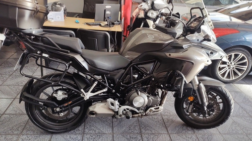 Imagen 3 de 16 de Benelli Trk 502 2017 Di Buono Automotores