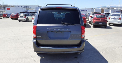 Imagen 2 de 15 de Dodge Grand Caravan 2018 3.6 Sxt At