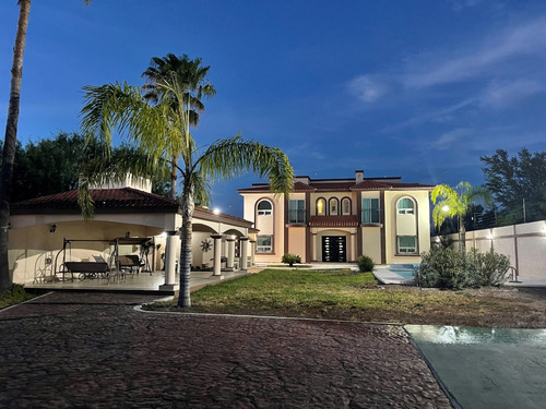 Quinta Con Casa Alberca Y Palapa En Portal Del Norte 3er Sector