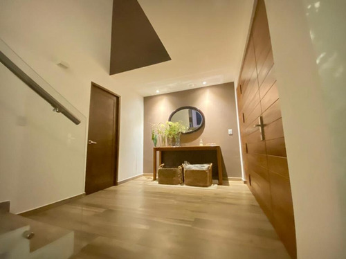Imagen 7 de 14 de Hermosa Casa En La Vista Residencial, Lomas De La Vista