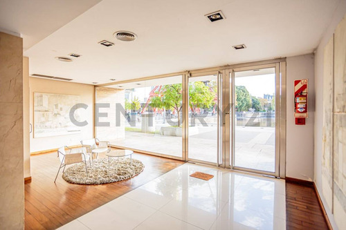 Venta Departamento 2 Ambientes - Excepcional Vista- Puerto Madero