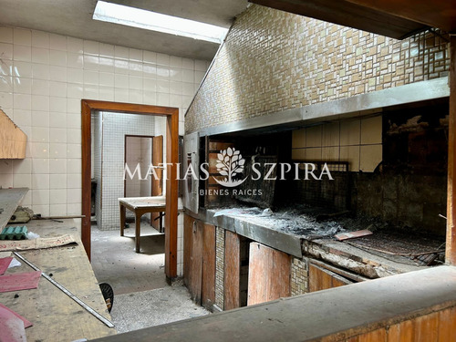 Venta De Casa 4 Ambientes En Mataderos, Capital Federal.