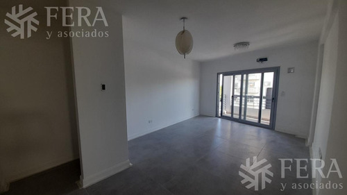 Imagen 2 de 14 de Venta De Departamento 2 Ambientes Con Balcon En Avellaneda (25438)