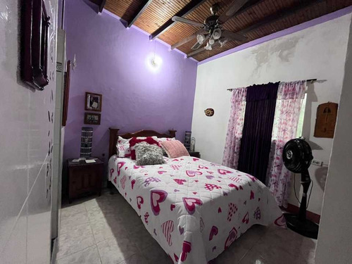 Imagen 12 de 16 de Venta De Casa En Medellín Sector Boston