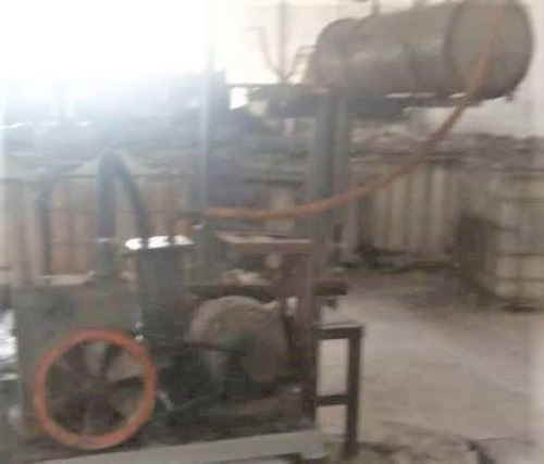 Imagen 2 de 3 de Destilador En Vacio