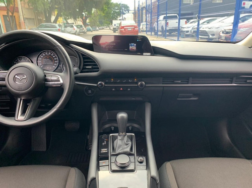 Imagen 10 de 15 de Mazda 3 2020 I Sedan