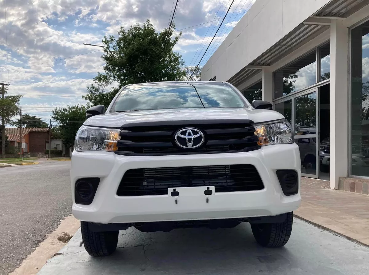 Toyota Hilux D/CABINA 2.4 TDI 150cv DX 4x2