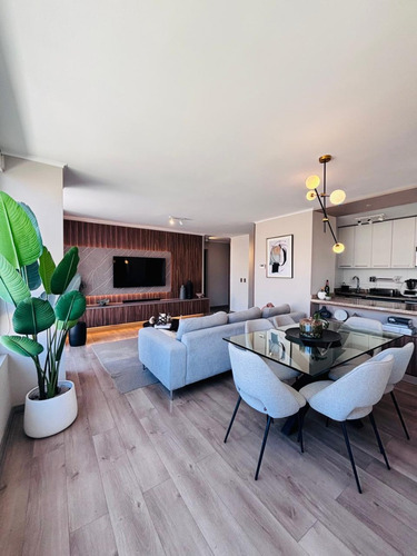 Exclusivo Departamento 2d 2b En Vitacura.
