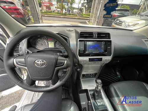 Imagen 10 de 17 de Toyota Prado 2018 3.0 Tx-l Fl