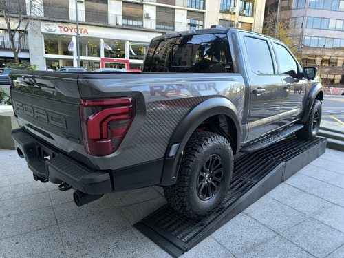 Ford F-150 F-150 Raptor