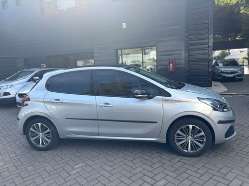 Peugeot 208 1.6 In Concert