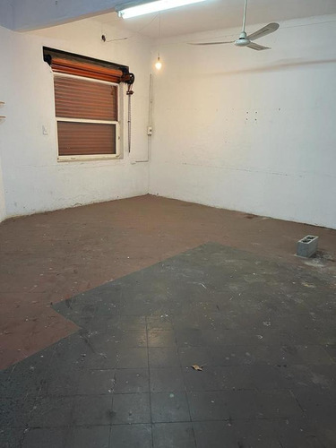 Imagen 2 de 3 de Local 25m² Aprox. - Ramos Mejia