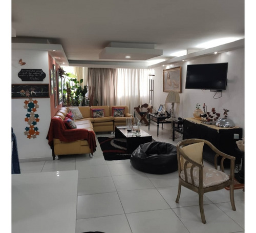 Apartamento En Venta Res. El Picacho 150m2 San Antonio De Los Altos