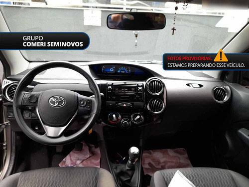 Toyota Etios 1.5 X PLUS 16V FLEX 4P MANUAL