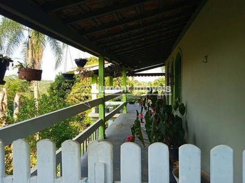 Um Charme De Chácara. 1.000,00m2 Ibiúna Sp. Cod 398.
