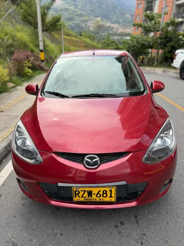 Mazda 2 2010