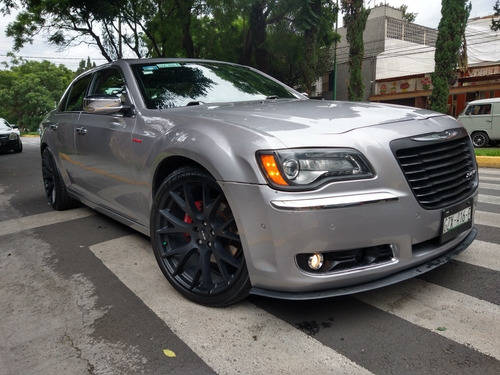 Imagen 15 de 15 de Chrysler 300c 3.6 Premium V8 5 Vel At 2012