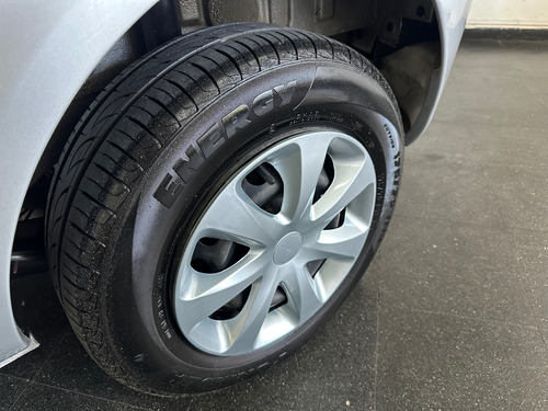 Renault Clio 1.2 Mio Confort Plus Abs Abcp