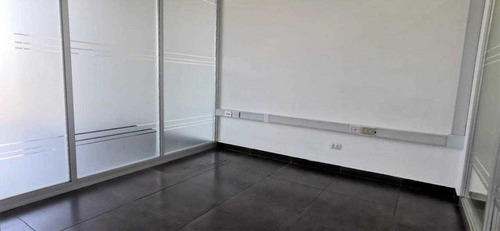 Oficinas - Excelente Ubicación Y Estado