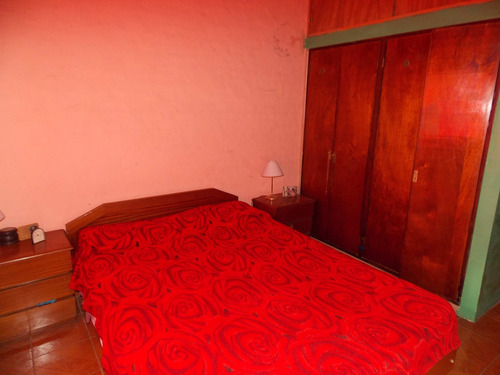 Casa Con Local Comercial Y Monoambiente