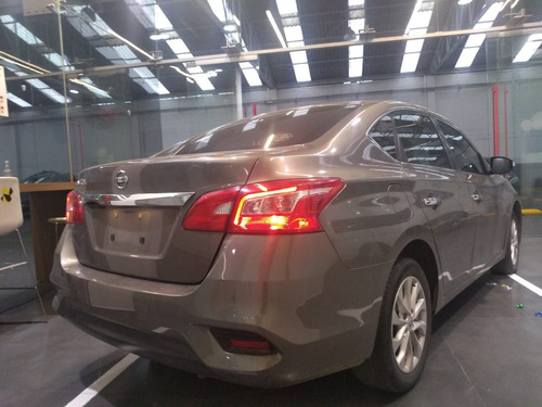 Imagen 4 de 10 de Nissan Sentra 2019 1.8 Advance Cvt