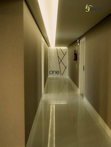 Sala Comercial, No Centro De Itajaí. - Sa0106