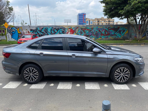 Imagen 2 de 12 de Volkswagen Jetta 2020 1.4 Tsi Mecanico Comfortline