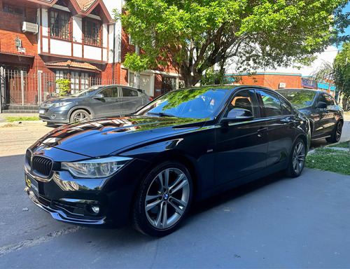 BMW Serie 3 3.0 330i Sedan Sport Line 252cv